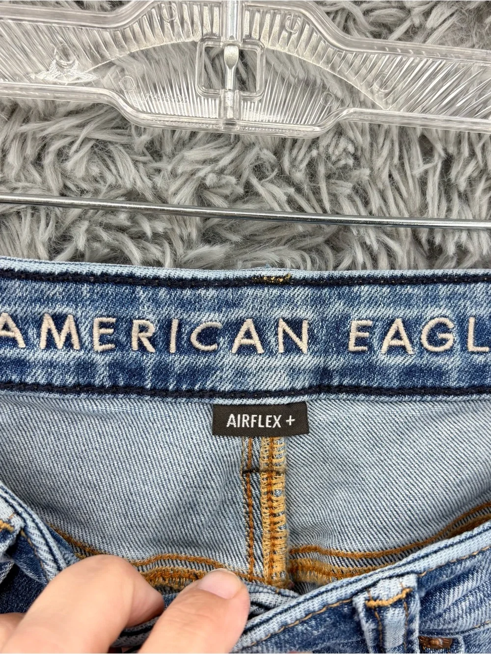 American Eagle Jeans Mens 29 Blue Air Flex Mid Rise Light Wash Athletic Fit